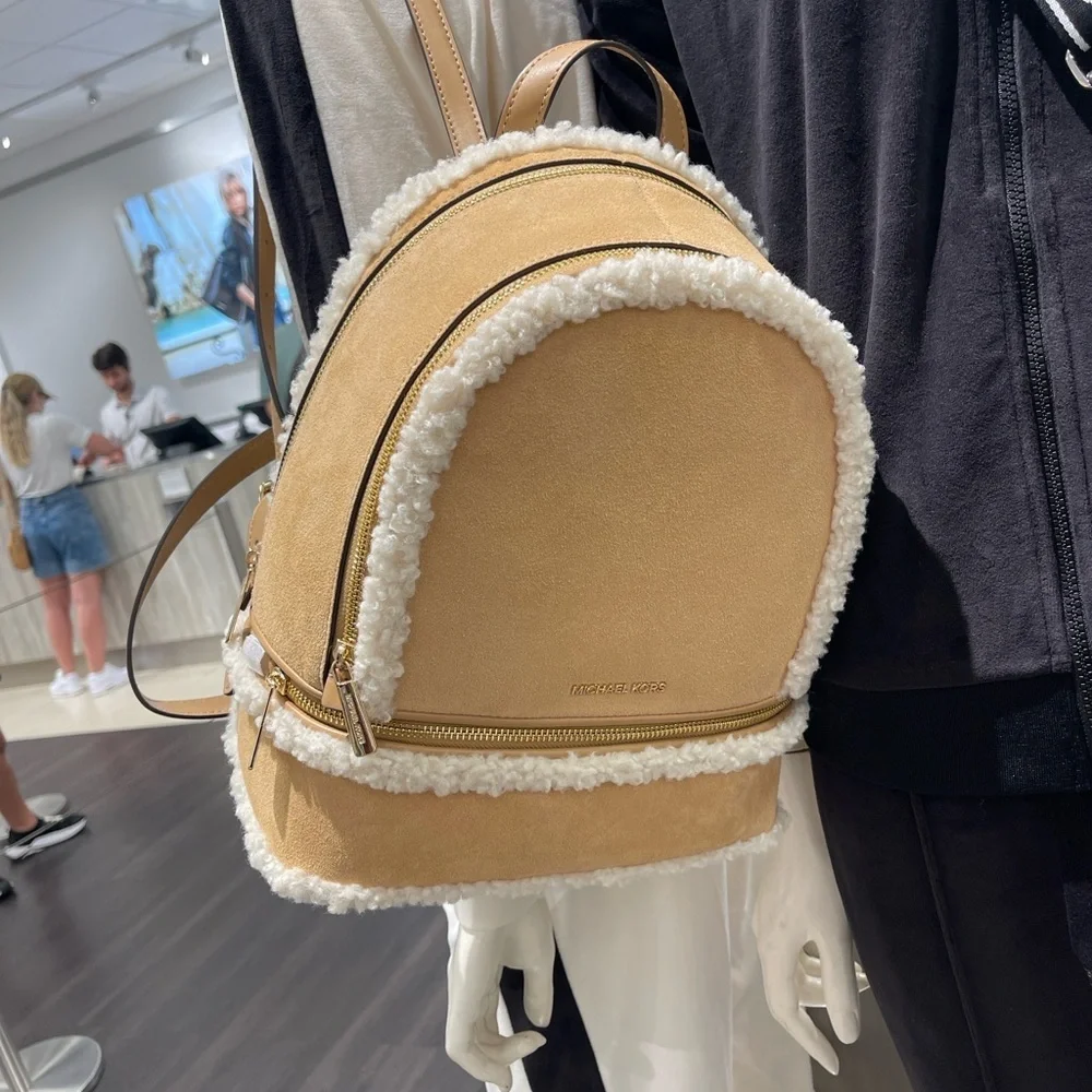 MICHAEL KORS Rhea Medium Suede and Faux Shearling Backpack Peanut  NWT